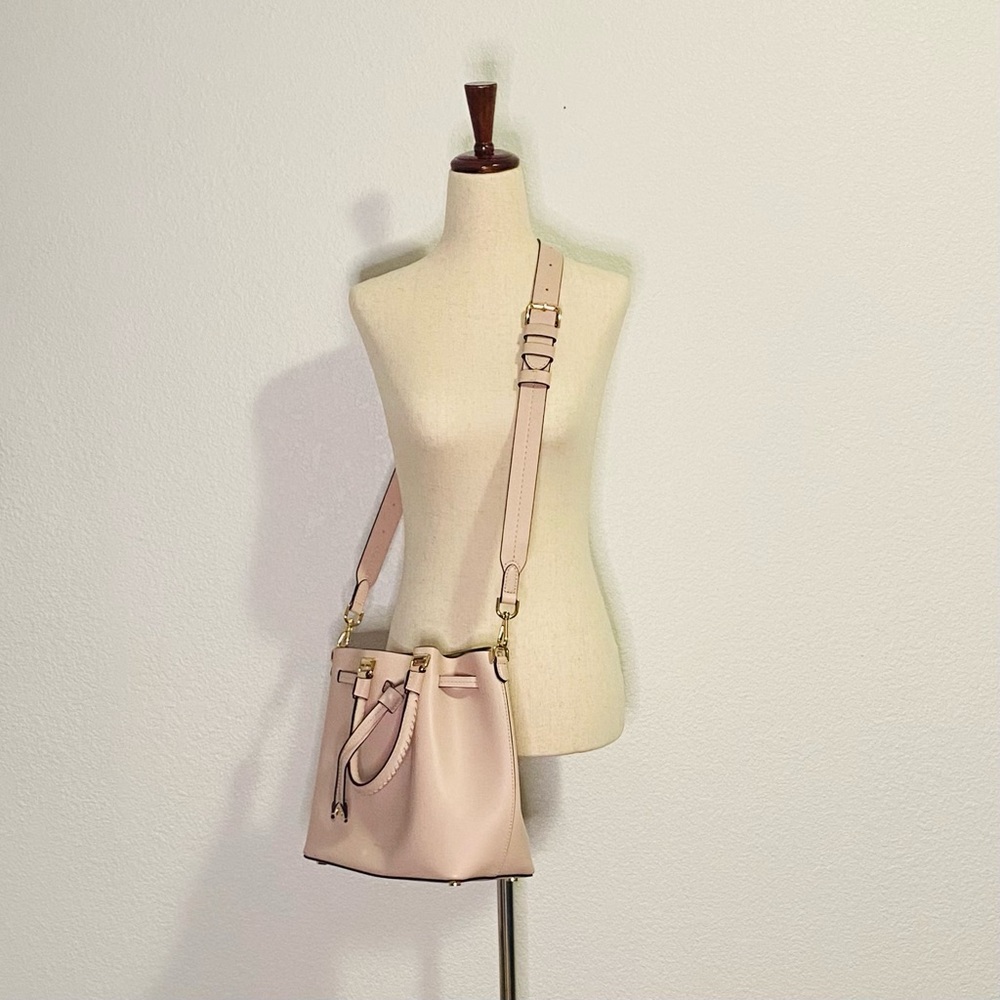 Michael Kors Pink Bucket Bag